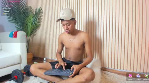 Luis online show from 09-26-25, 03:32