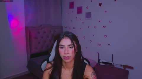 Snapshot of brunetteadams001 chatting on 03-01-26, 03:52 SARAH online show from 03-01-26, 03:52