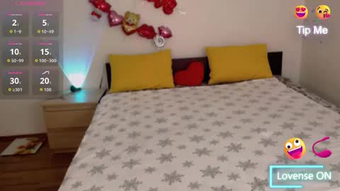 Ellis online show from 10-20-25, 03:40