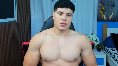 Snapshot of bruno_coleman chatting on 09-26-25, 08:18 Bruno coleman online show from 09-26-25, 08:18