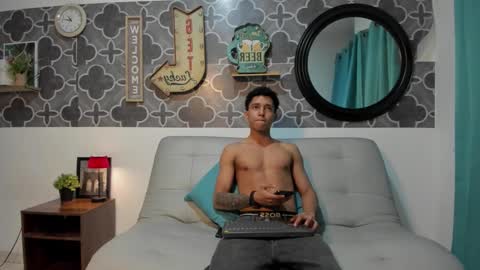 Snapshot of bruno_snow chatting on 03-04-26, 04:29 bruno_snow online show from 03-04-26, 04:29