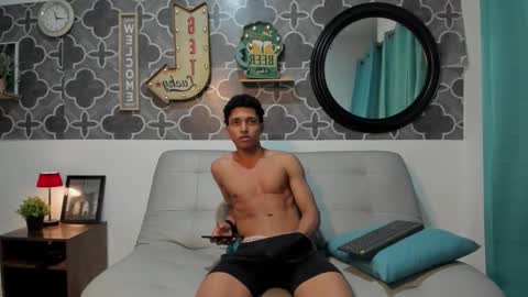 Snapshot of bruno_snow chatting on 03-06-26, 03:47 bruno_snow online show from 03-06-26, 03:47