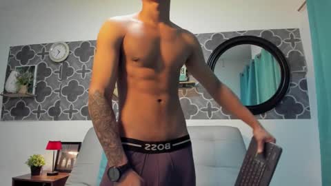 Snapshot of bruno_snow chatting on 03-11-26, 04:18 bruno_snow online show from 03-11-26, 04:18