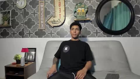 Snapshot of bruno_snow chatting on 03-20-26, 03:44 bruno_snow online show from 03-20-26, 03:44