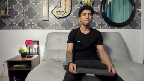 Snapshot of bruno_snow chatting on 03-23-26, 03:43 bruno_snow online show from 03-23-26, 03:43