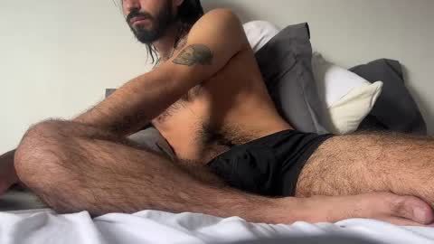 Sebastian online show from 05-06-26, 02:22