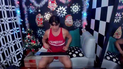 Snapshot of brunocuttie94 chatting on 12-12-24, 03:48 Join my fan club here 150 tokens a month online show from 12-12-24, 03:48