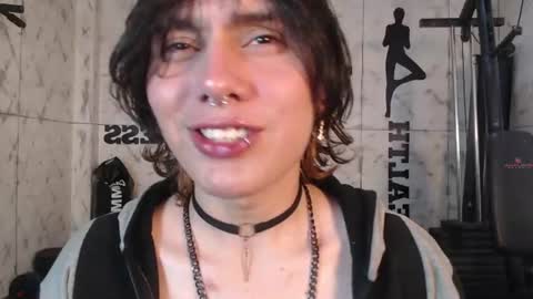 Snapshot of brunodeluca_ chatting on 08-01-26, 04:23 Bruno online show from 08-01-26, 04:23