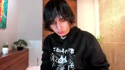 Snapshot of brunodeluca_ chatting on 08-03-26, 03:49 Bruno online show from 08-03-26, 03:49
