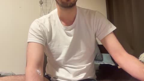 Snapshot of bruro chatting on 03-28-26, 10:48 lvdy online show from 03-28-26, 10:48