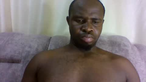 Snapshot of brusedarling chatting on 02-20-26, 04:09 brucedarling online show from 02-20-26, 04:09