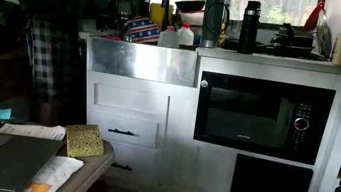 Steve... aka SkinnieDippin aka TimberTramp online show from 10-08-25, 02:58