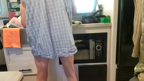 Steve... aka SkinnieDippin aka TimberTramp online show from 04-04-26, 05:21