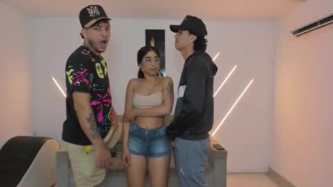 brutal_sex_nympho12 online show from 12-22-25, 01:30