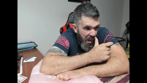 BRUTALMASTER1983 online show from 10-15-25, 06:19