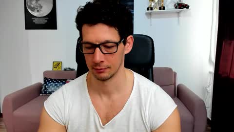 Snapshot of brutusk1 chatting on 03-04-26, 07:36 Brutus K online show from 03-04-26, 07:36