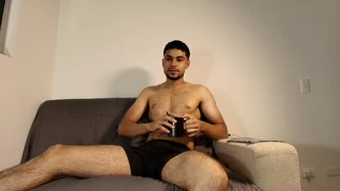 Snapshot of bry_alx chatting on 05-10-26, 05:01 bry_alx online show from 05-10-26, 05:01