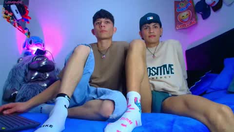 BRYAM INDEPENDENT MODEL online show from 01-06-26, 12:25