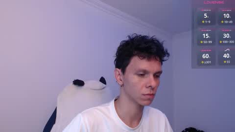 Snapshot of bryamado chatting on 03-22-26, 02:31 bryamado online show from 03-22-26, 02:31