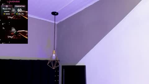 Snapshot of bryan_robayo5 chatting on 02-18-26, 11:28 Bryan online show from 02-18-26, 11:28