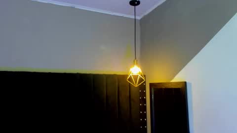 Snapshot of bryan_robayo5 chatting on 02-25-26, 11:20 Bryan online show from 02-25-26, 11:20