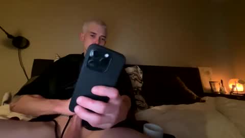 Snapshot of bryjybxxx chatting on 01-04-25, 05:26 bryjybxxx online show from 01-04-25, 05:26