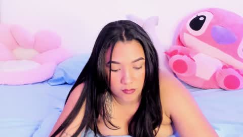 Snapshot of bryonny_ chatting on 01-15-25, 04:11 Carly online show from 01-15-25, 04:11