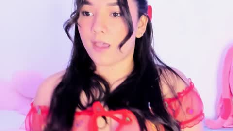 Snapshot of bryonny_ chatting on 01-21-25, 04:05 Carly online show from 01-21-25, 04:05