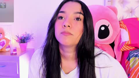 Snapshot of bryonny_ chatting on 02-06-25, 01:43 Carly online show from 02-06-25, 01:43