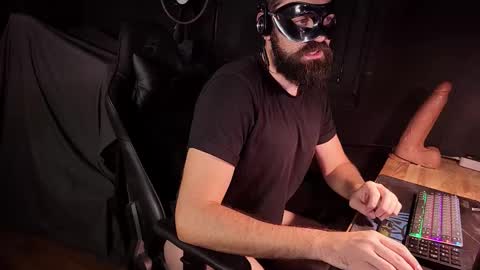 Snapshot of btarkhun chatting on 11-06-25, 11:04 Anal Orgasm online show from 11-06-25, 11:04