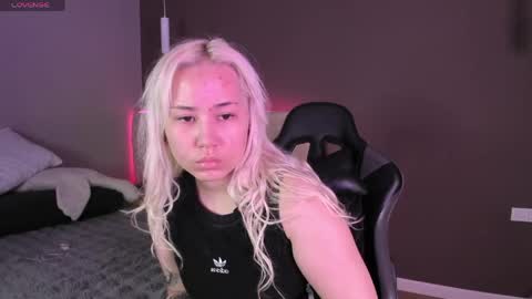 Snapshot of bubblebunny_ chatting on 06-03-26, 12:52 bubblebunny_ online show from 06-03-26, 12:52