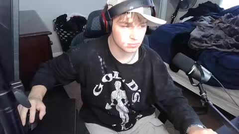 BubblebuttBdn online show from 11-11-25, 05:13