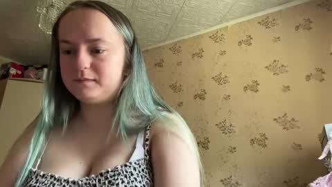 bubblegum_tempt online show from 05-09-26, 04:50
