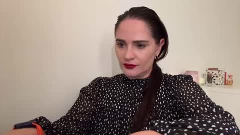 Anna online show from 07-19-26, 07:06