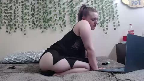Snapshot of bubblesxo430 chatting on 03-29-26, 03:50 bubblesxo online show from 03-29-26, 03:50