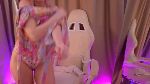 bubbling_crush online show from 02-06-25, 07:56