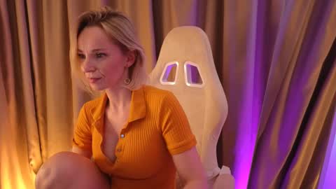 bubbling_crush online show from 02-12-25, 05:58