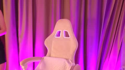 bubbling_crush online show from 02-20-25, 11:32