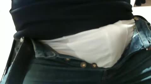 Snapshot of buccia73 chatting on 02-12-25, 05:37 Andre73 online show from 02-12-25, 05:37