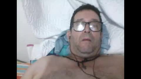 Snapshot of buchs32 chatting on 01-10-26, 06:04 buchs32 online show from 01-10-26, 06:04