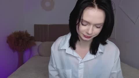 Leona online show from 01-31-26, 10:30