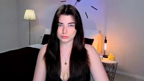 Snapshot of buckssbunny chatting on 03-26-26, 12:11 Ari online show from 03-26-26, 12:11