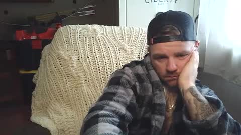 Snapshot of buckwild69204 chatting on 02-15-25, 03:39 buckwild69204 online show from 02-15-25, 03:39
