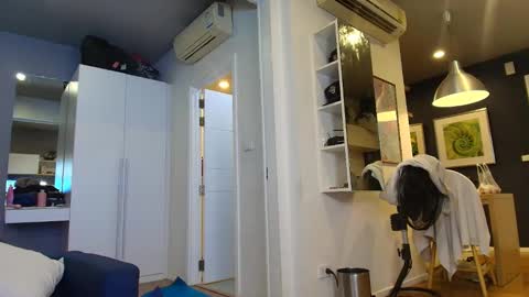 buddiup2 online show from 10-23-25, 03:00