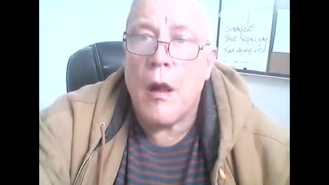 buddyluvzumore online show from 12-21-24, 02:37