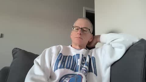 Snapshot of budman004 chatting on 02-15-26, 09:44 budman004 online show from 02-15-26, 09:44