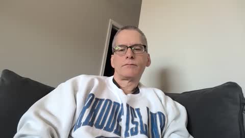 Snapshot of budman004 chatting on 03-01-26, 05:37 budman004 online show from 03-01-26, 05:37