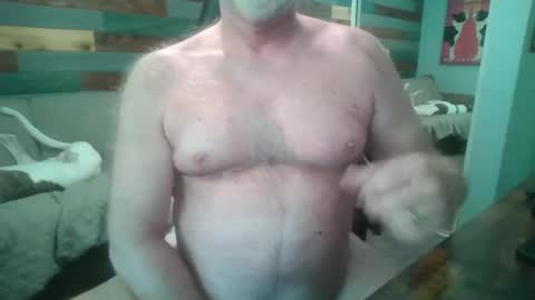 Snapshot of budnsocalii chatting on 03-25-26, 06:14 Bud online show from 03-25-26, 06:14