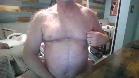 Snapshot of budnsocalii chatting on 04-25-26, 02:36 Bud online show from 04-25-26, 02:36