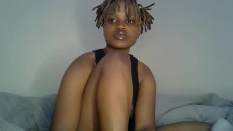 buga_baby online show from 10-30-25, 03:52